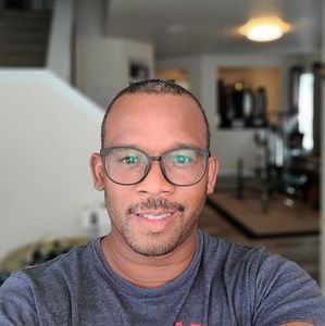 Meet your Posher, Robert